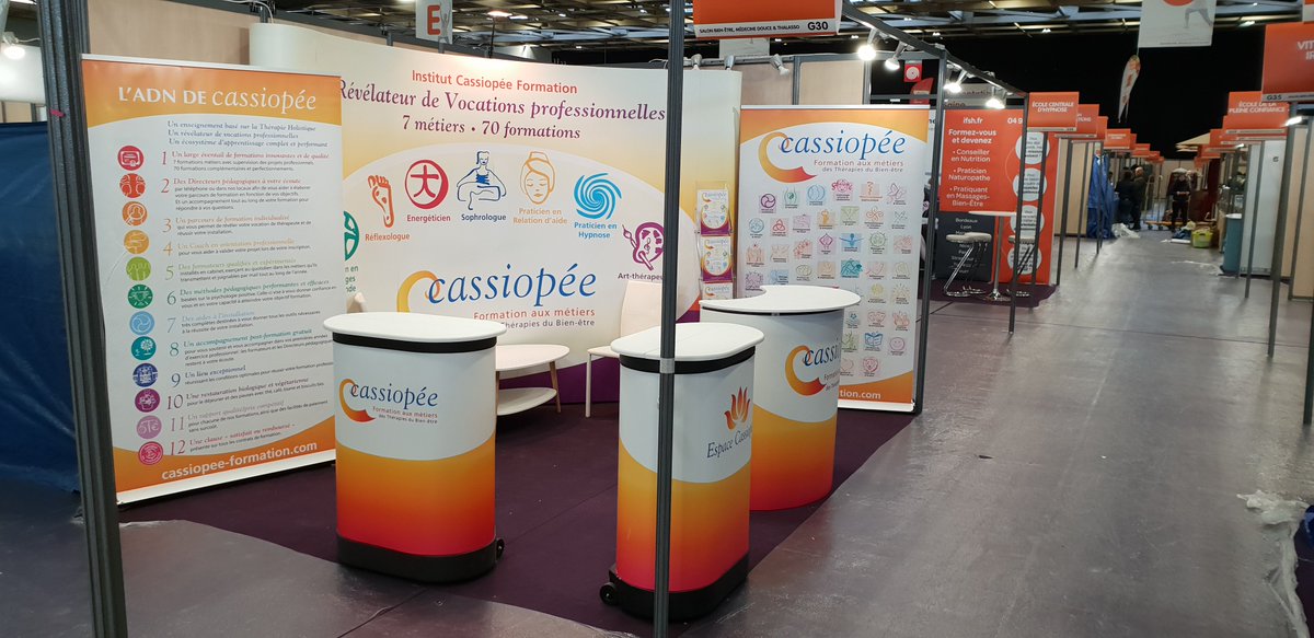 espacecassiopee's tweet photo. Tout est prêt ! Rappel : nous vous attendons demain sur le @SalonDuBienEtre à la Porte de Versailles de Paris. Stand G30, n'hésitez pas à venir dire bonjour ! #BEMD2019 https://t.co/3Cc7EQilHP