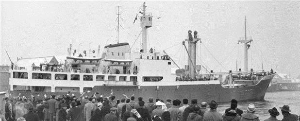 dmidk's tweet photo. I dag er det præcis 60 år siden, at et tragisk forlis fandt sted - det førte til oprettelsen af DMI's Istjeneste i Grønland 🙏❄️https://t.co/6Z2fRxPZ42 https://t.co/vItFcQYutM