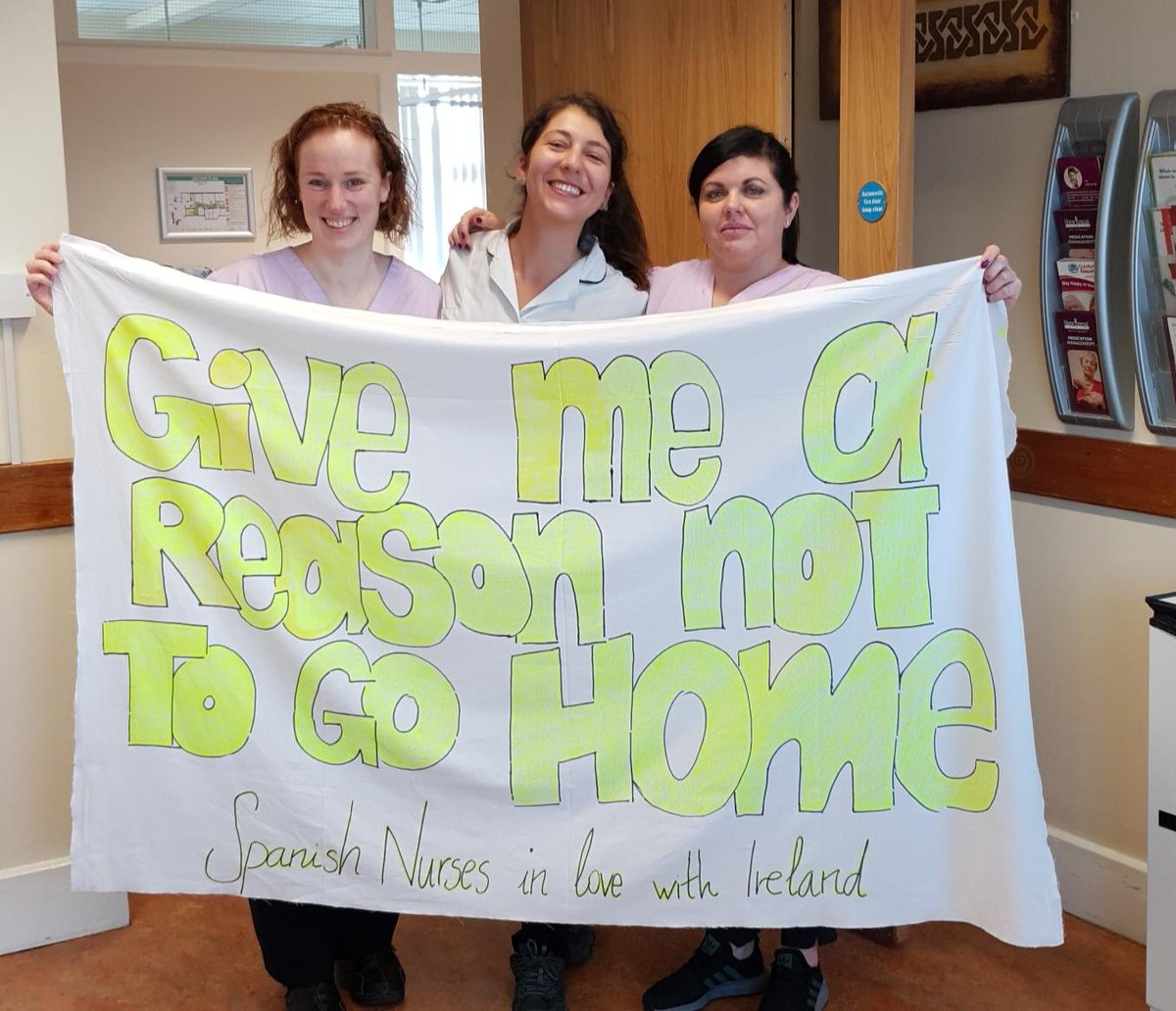 It's not only Irish nurses that want to stay in Ireland #StandWithNurses #nursesstrike <a href="/INMO_IRL/">Irish Nurses & Midwives Organisation</a>