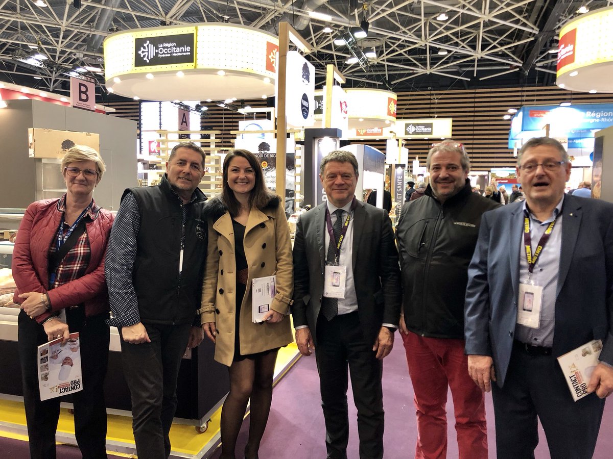 Visite du pavillon de l’<a href="/Occitanie/">Région Occitanie</a> avec le @MinToulouse et <a href="/JJBolzan/">JJBOLZAN</a>, de belles rencontres et des projets <a href="/PacificWestFR/">Pacific West France</a> <a href="/noir_debigorre/">NOIR DE BIGORRE - AOP</a> ! <a href="/ArtisansTerroir/">Artisans & Terroirs</a> <a href="/CGAILLAC/">Chrystèle GAILLAC</a> <a href="/orangesandco/">Oranges & Co 🍊🍋</a>