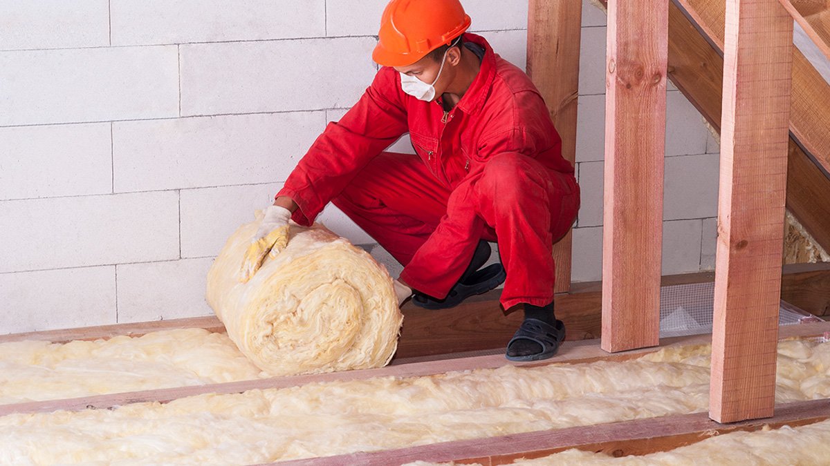 If you are thinking of replacing you #insulation, have a look at this insulation guide to see what options are available.

popularmechanics.com/home/interior-…