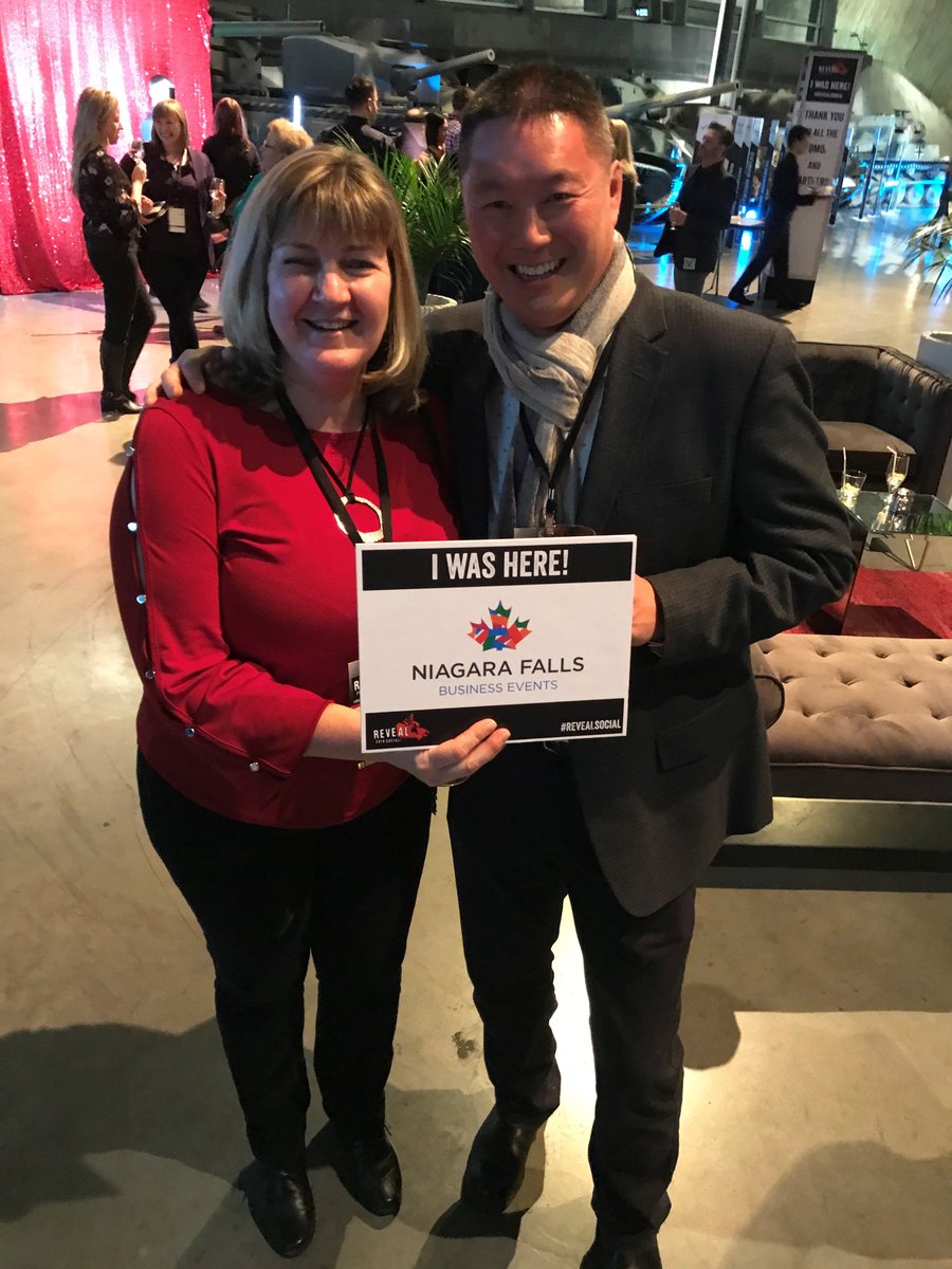 Paula was here. Eric was here. Niagara Falls was here. Where's here, you ask? #REVEALsocial #teteatete2019