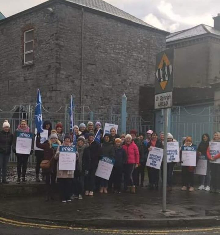 Nurses at St John's hospital would like to extend a huge thank you to all  the public of Limerick, Limerick Prison guards, The George Hotel, St John's primary school and Tim for all the support today. #StandWithNurses #nursesstrike <a href="/INMO_IRL/">Irish Nurses & Midwives Organisation</a> #limerick