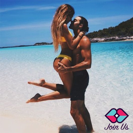 SwingeeSocial's tweet photo. I'm a hurricane, I hope you like disasters. #swingee #swingeelatam #sensual #ShareTheSecret #originalresorts #swingee #uncensored #hotwife #DetallonesVIP #hotcouple #BellLetsTalk #SceneryOutNow https://t.co/DMDNKk3uoW