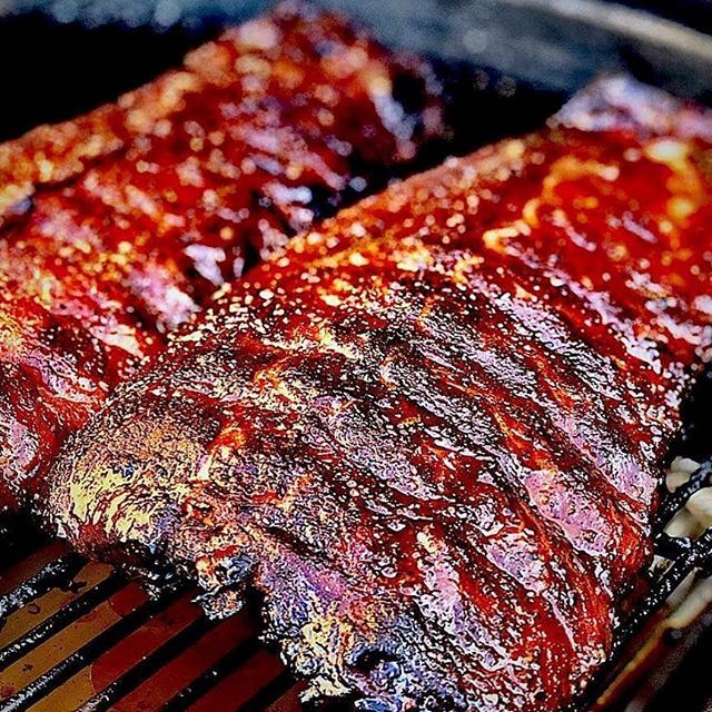 GrillinFool's tweet photo. On average, how many bones to you mow down on any given rib feast? I'm honestly curious as to what the norm is here.
πππππππ
Pic and ribs courtesy of @bbq.experts
.
.
.
.
.
.
.
.
.
.
#thisisbbq #bbqexperts #bbqnation #bbq #barbecue #barbeque #gri⦠https://t.co/Tmow32B1y1 https://t.co/lcb9FlI0Qu