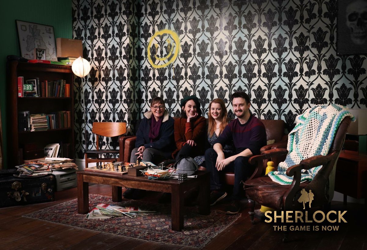 Coslocked's tweet image. We had a FANTASTIC time at Sherlock The Game is Now Escape Room. If you‘re a fan of the show, you HAVE to go do it. You get some wonderful character moments from a few of the favourites, loads of attention to detail, just a really clever &amp;amp; enjoyable game! @221B #TheGameIsNow 🕵🏼‍♀️🕵🏻‍♀️