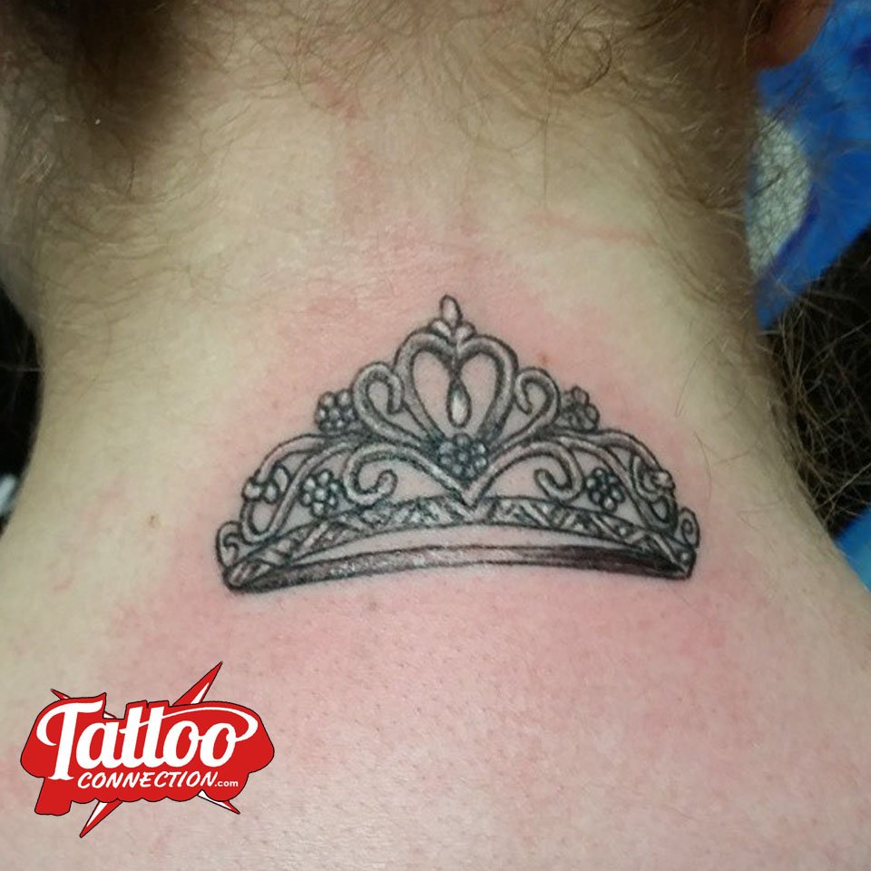 15 Unique Crown Tattoo Designs to Embrace Royalty