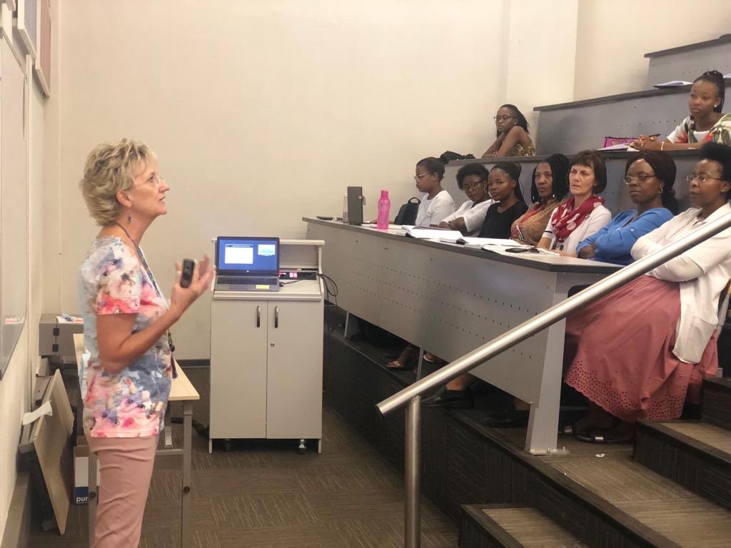 SMU_PHPM's tweet photo. “In order for the patient’s medicines rights to be fulﬁlled, sound pharmaceutical ward stock  management principles should be in place.”

We had an interesting interactive Ward Inventory Management training session with the 3rd year BPharm students &amp; hospital staff last week🙌🏽😀 https://t.co/6W1wJcLmh0