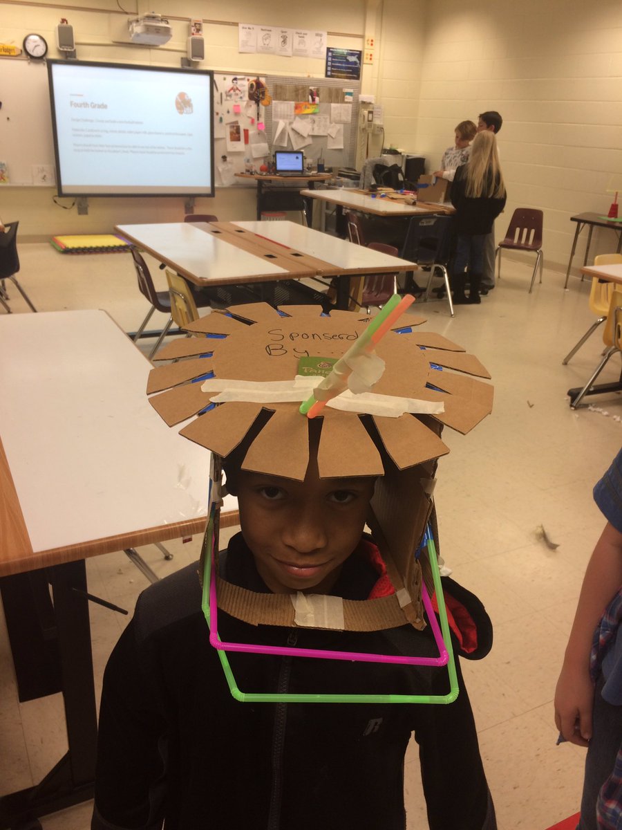 Rodgers_Edu's tweet image. Fourth grade students created their own football helmets for our Super Bowl theme STEAM activity!  These students might one day help solve the concussion problem in the @NFL   @sharkhappenings #sharkSTEAM