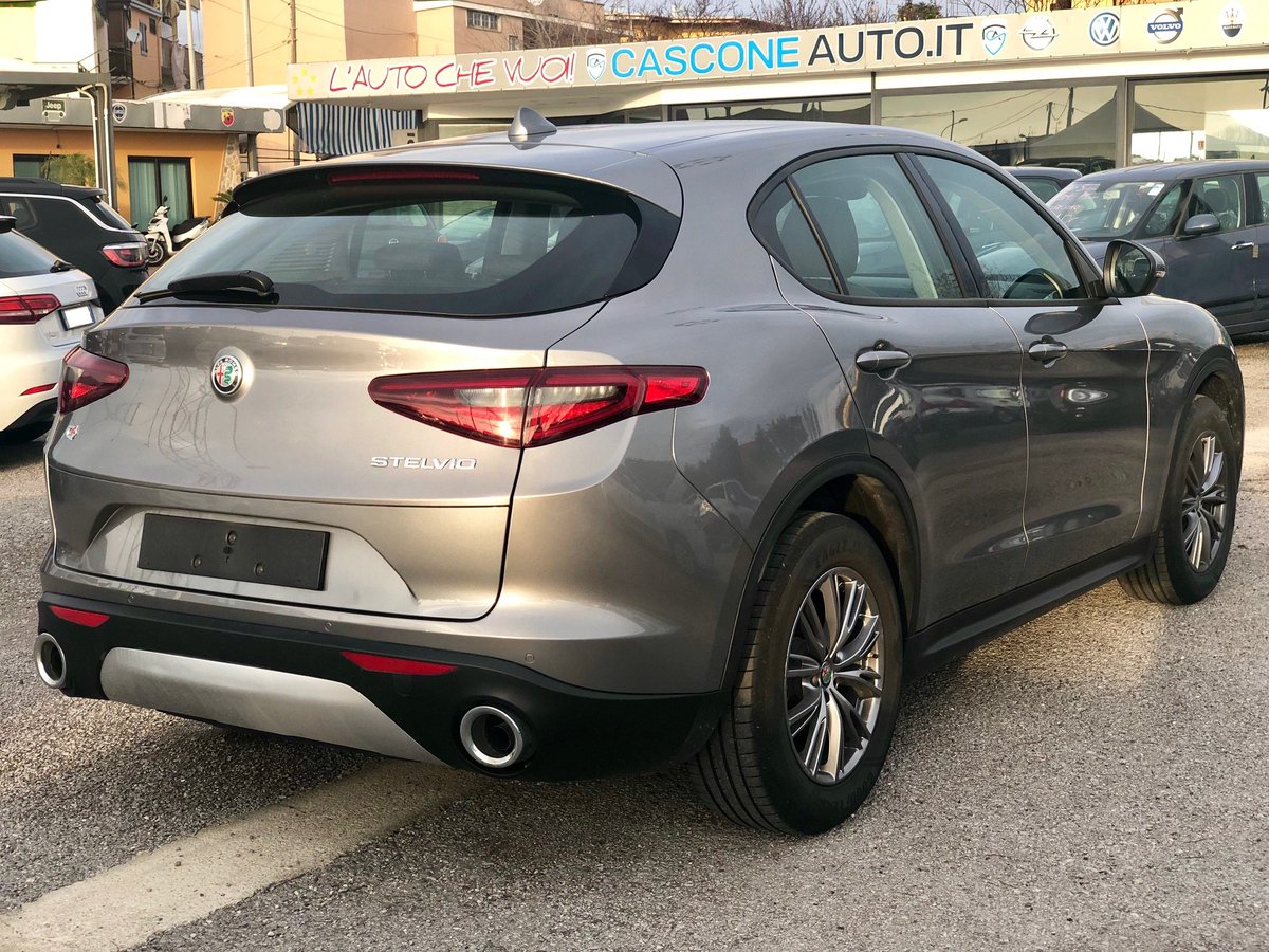 Sito internet: casconeauto.com 
email: casconeautosrl@libero.it
contatti: 081 871 46 05 - 392 52 32 223 (Sig Angelo) - 333 62 25 369 (Sig Michele)