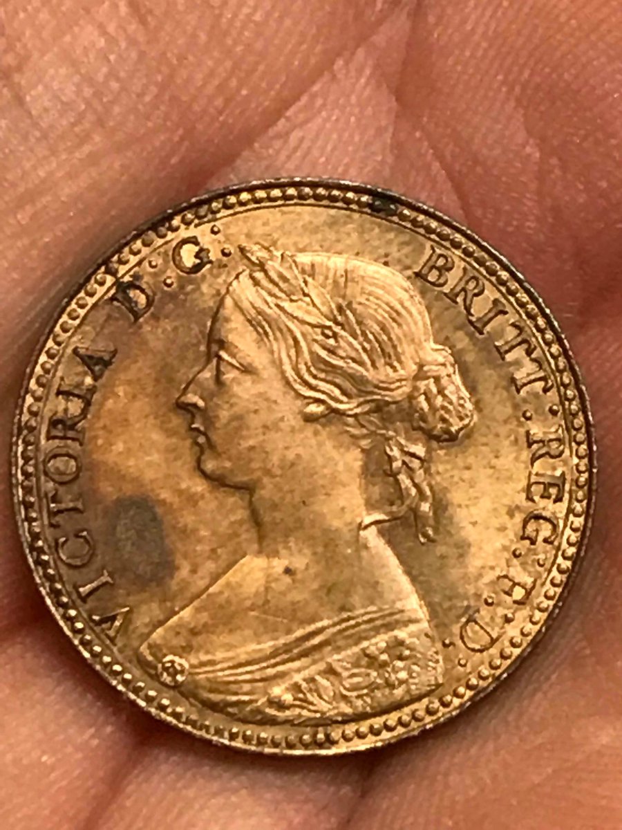 GBritaincoinsUk's tweet photo. 1860 Half Penny Unc Victoria Great Britain Mint Errors
S-3956 Freeman 260A
1: I over I in BRITT under alignment.
2: E over F in REG
3: Double struck in F after REG:
4: Double struck in I A (VICTORIA) https://t.co/G4lz9N7Z7x