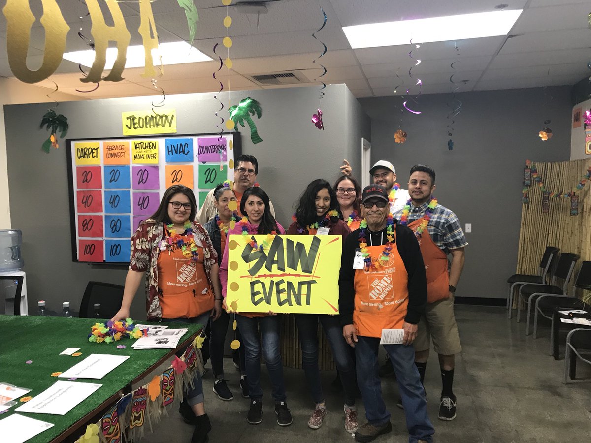 Cindy_6627's tweet photo. Plenty of Jeopardy winners today🤩 Tons of questions from the associates love the engagement Go Team Downey🤓 @bac6627 @VanessaSasm6627 @wanghannc @miguelgij @ServicesD223_74 https://t.co/cCkiEZd2tY