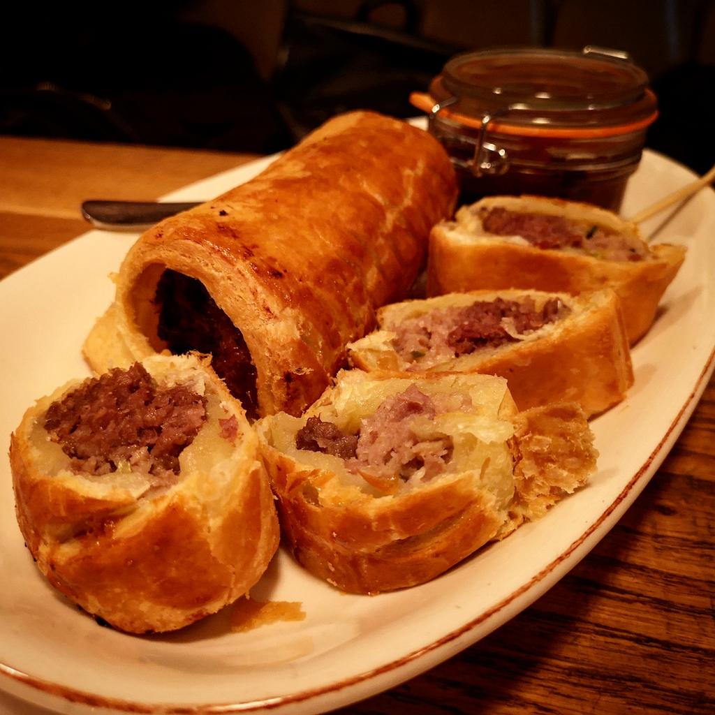 I don't want to pass judgement too soon. But this combination of Bambi, Bubbles and Bear was gooooooood. #rolloff