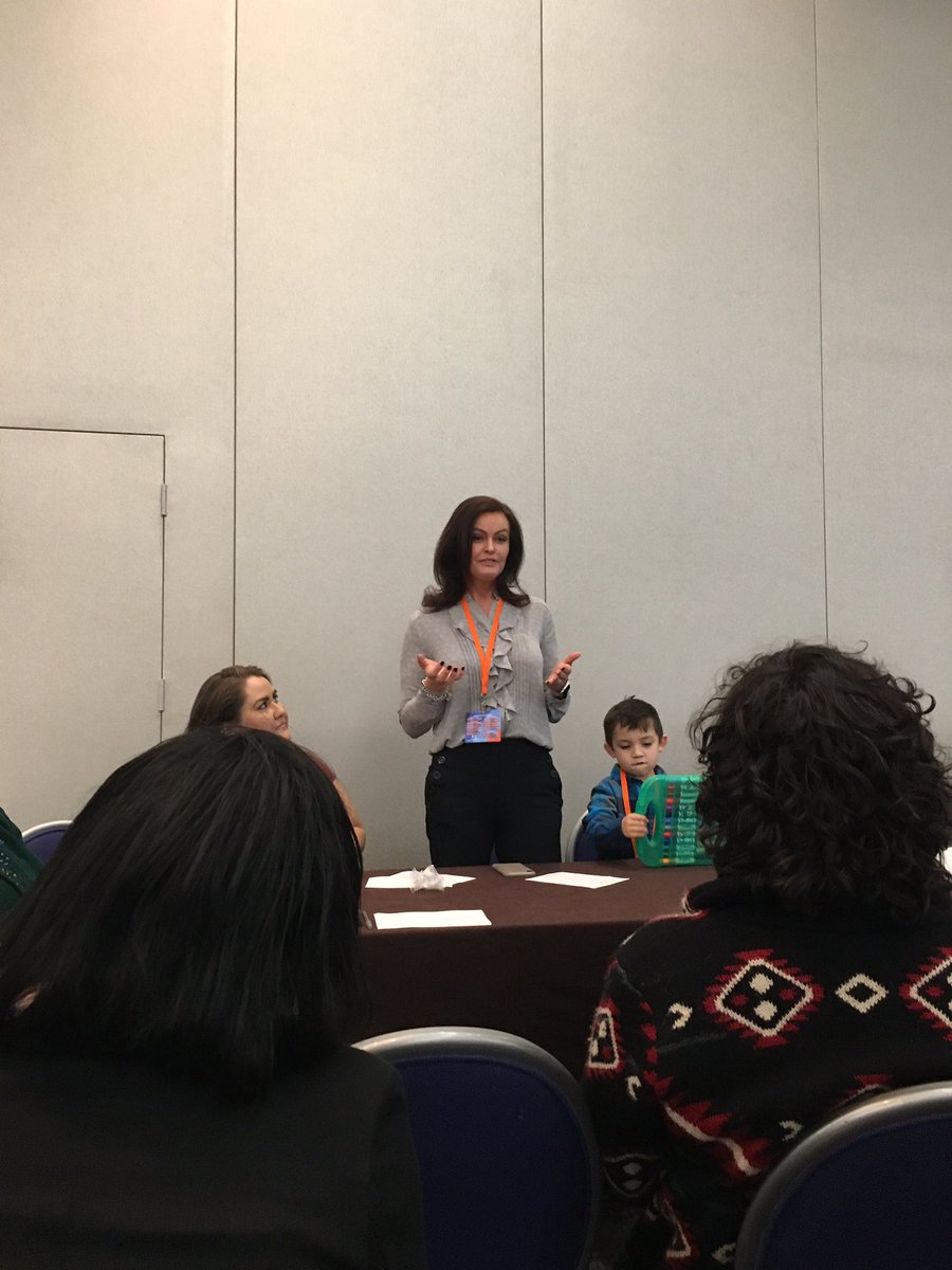 DocPhx's tweet photo. #CMSQualCon19 great #PatientExperience #patientengagement stories impressive #accesstocare #pediatrics #futureofmedicine βhow to find efficient ways to gather information and #data #previsit planning #primarycare #technology #e-portal https://t.co/Mf0GqSTFvJ