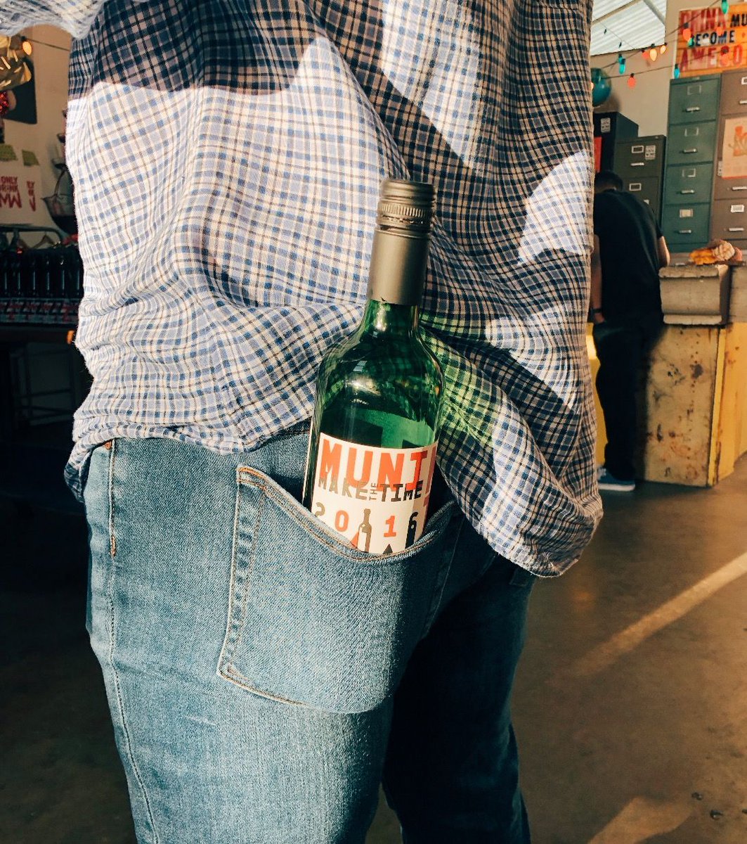 No table? NO PROBLEM! Custom jean pockets to fit your favorite Muni bottle - available in stores now  😄 😄 😄