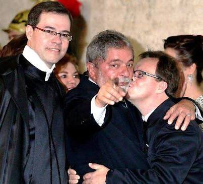 Cria vergonha, Toffoli! Esqueceu o carinho e respeito que o Lula tratou seu irmão, com Síndrome de Down? Vai dormir tranquilo essa noite, depois de tanta crueldade?