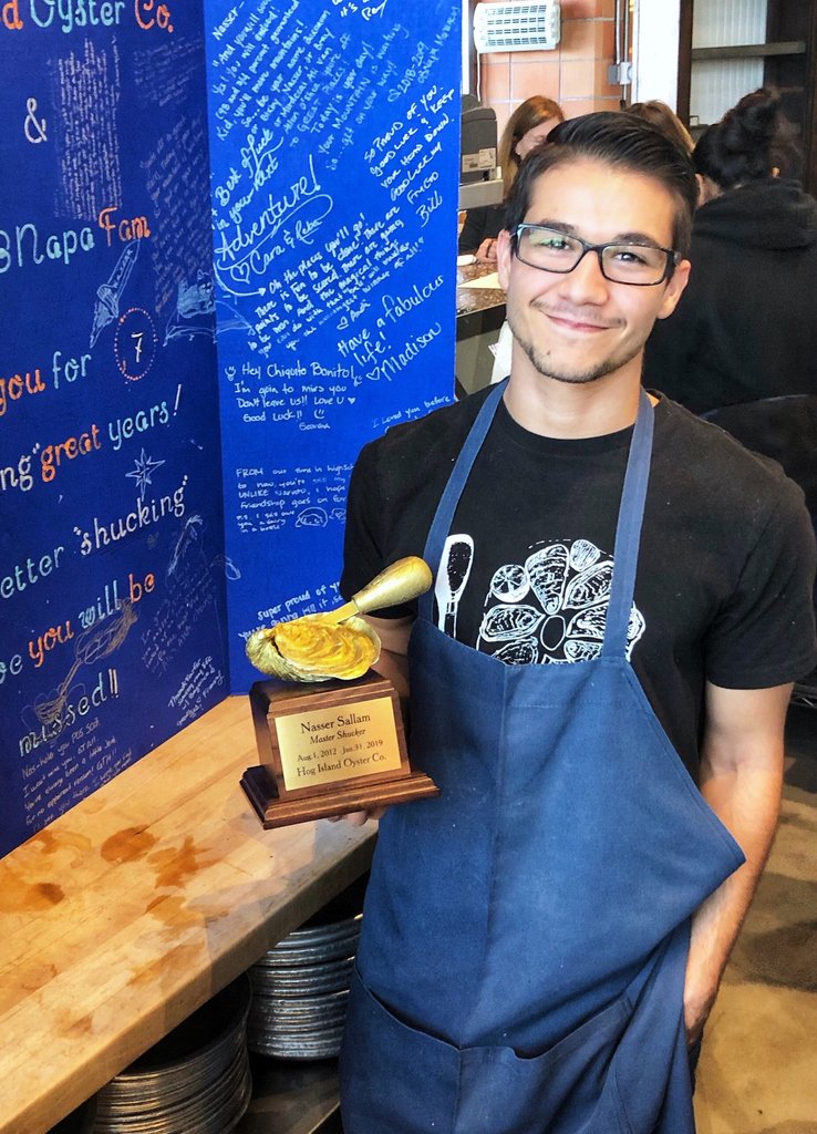 Last night we said goodbye to one of our Master Shuckers, Nasser! He’s been shucking and jiving with us in Napa since 2012. Nasser, you’ll be so missed by the entire #HogTeam!Good luck with your next adventure!! 👋 // #hogislandoysterco