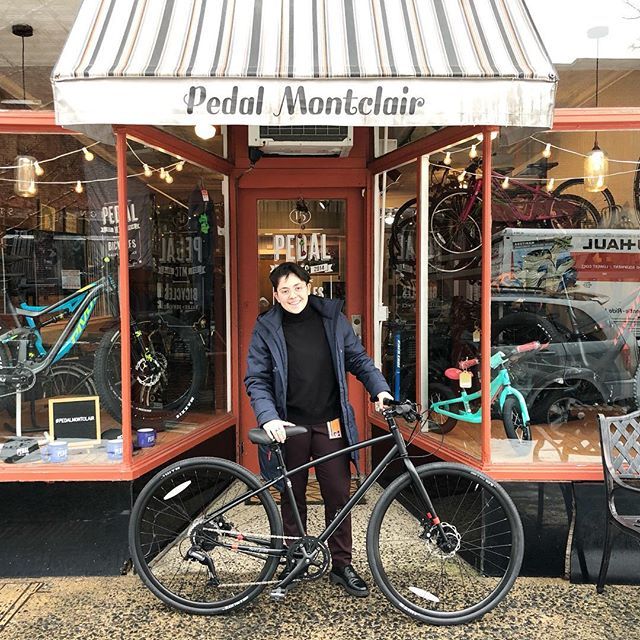 pedalmontclair's tweet photo. New bike day for Christina! This weather isn’t holding her back. Congrats on your new Urban Commuter ! .
.
#pedalmontclair #purecycles #urbancommuter #montclairnj #veronanj #caldwellnj #bloomfieldnj #nutleynj #cedargrovenj #nj #essexcounty #mtb #dh #comm… https://t.co/eU9aGPdWYA https://t.co/iwz3tbQ4gH