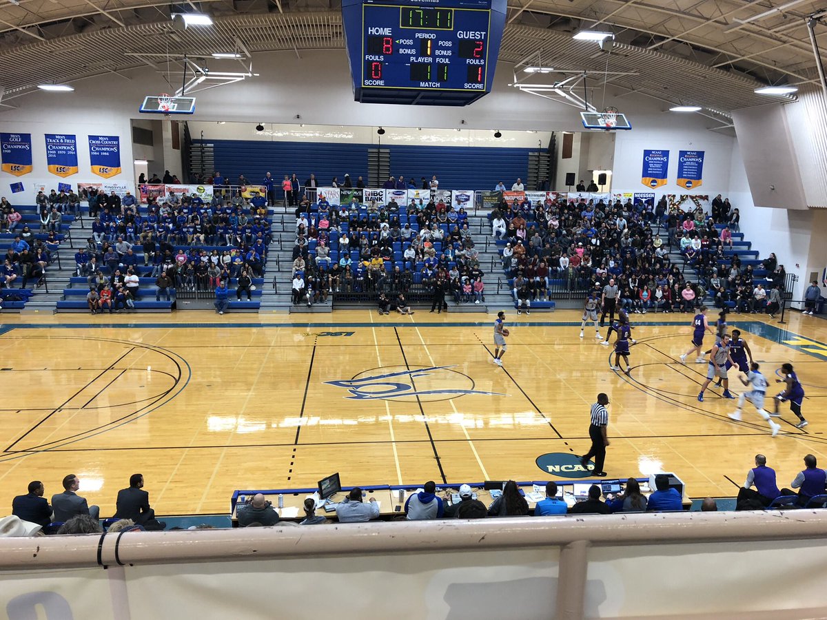 JavelinaMBB's tweet photo. This was last year. We need the same, with MORE in the stands, @JavelinaNation. Spread the word; tell everyone. Let’s pack the house against our conference foe: Texas A&M Commerce. WE NEED YOU, 6TH MAN!!! #PackTheHouse #BeatCommerce https://t.co/kIPGMRggCi