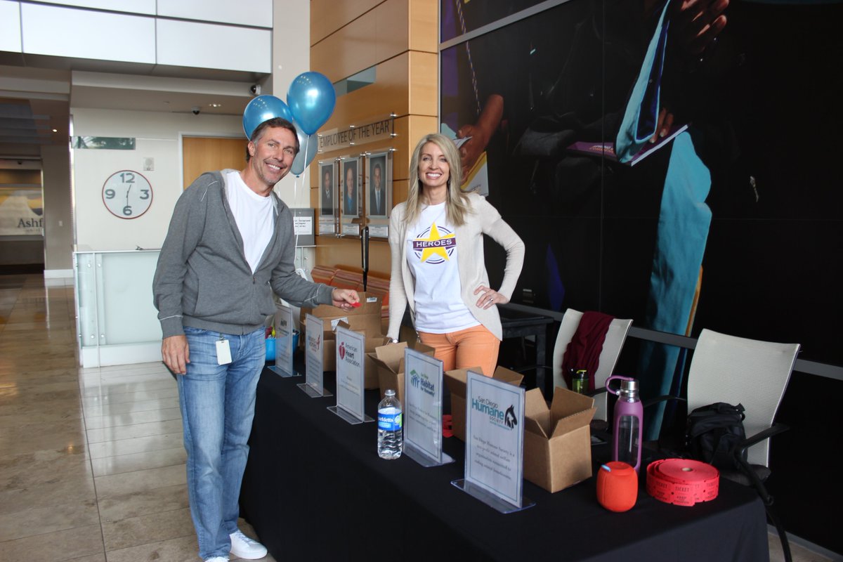 jlovebruce's tweet photo. @Bridgepoint_Ed San Diego employees participate in our Vote to Give activity,
helping us choose which nonprofit organization will receive a donation. #GivingBack #MyBPI https://t.co/6cuoT3T75L