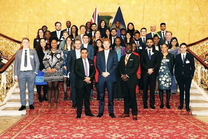 Truly honoured to represent Wales to the Commonwealth today and to meet his Royal Highness the Duke of Sussex. The commonwealth represents a great opportunity for young people on issues like security, trade and culture. #OurCommonwealth