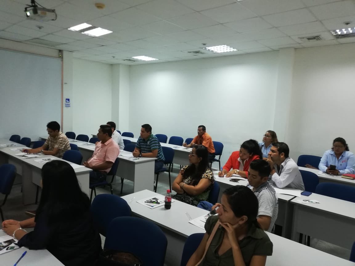 Gracias #Esproser por organizar el evento de anoche y permitimos mostrar la línea de productos #ACS. Esperamos poder trabajar con #Esproser para mejorar la #SeguridadVial y la #SeguridadIndustrial en #Bolivia