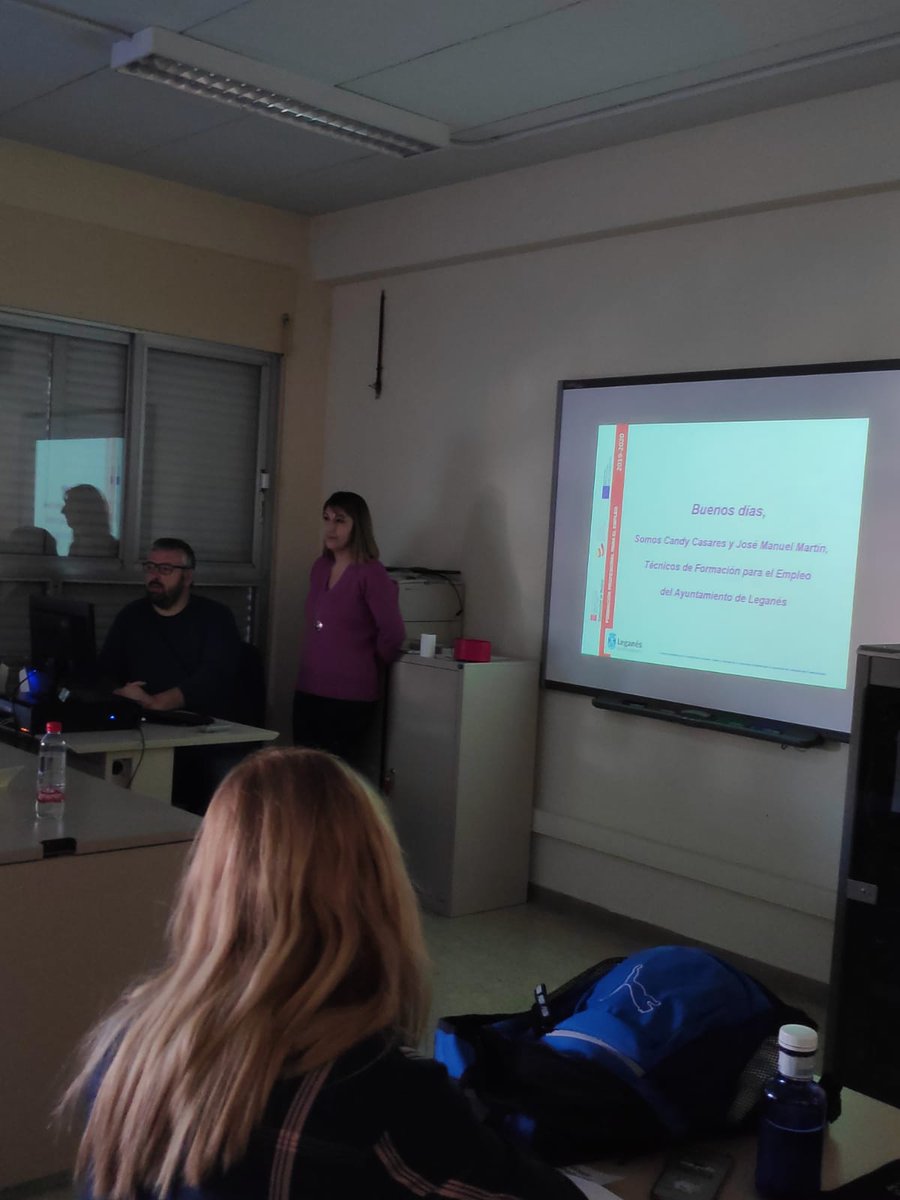 Lanzaderalegan2's tweet image. Por otra parte también hemos recibido una charla sobre los #certificados de #profesionalidad , otra forma de seguir formándonos y de que cada vez este más cerca la #includion al mercado laboral, gracias al equipo de el 1 de mayo