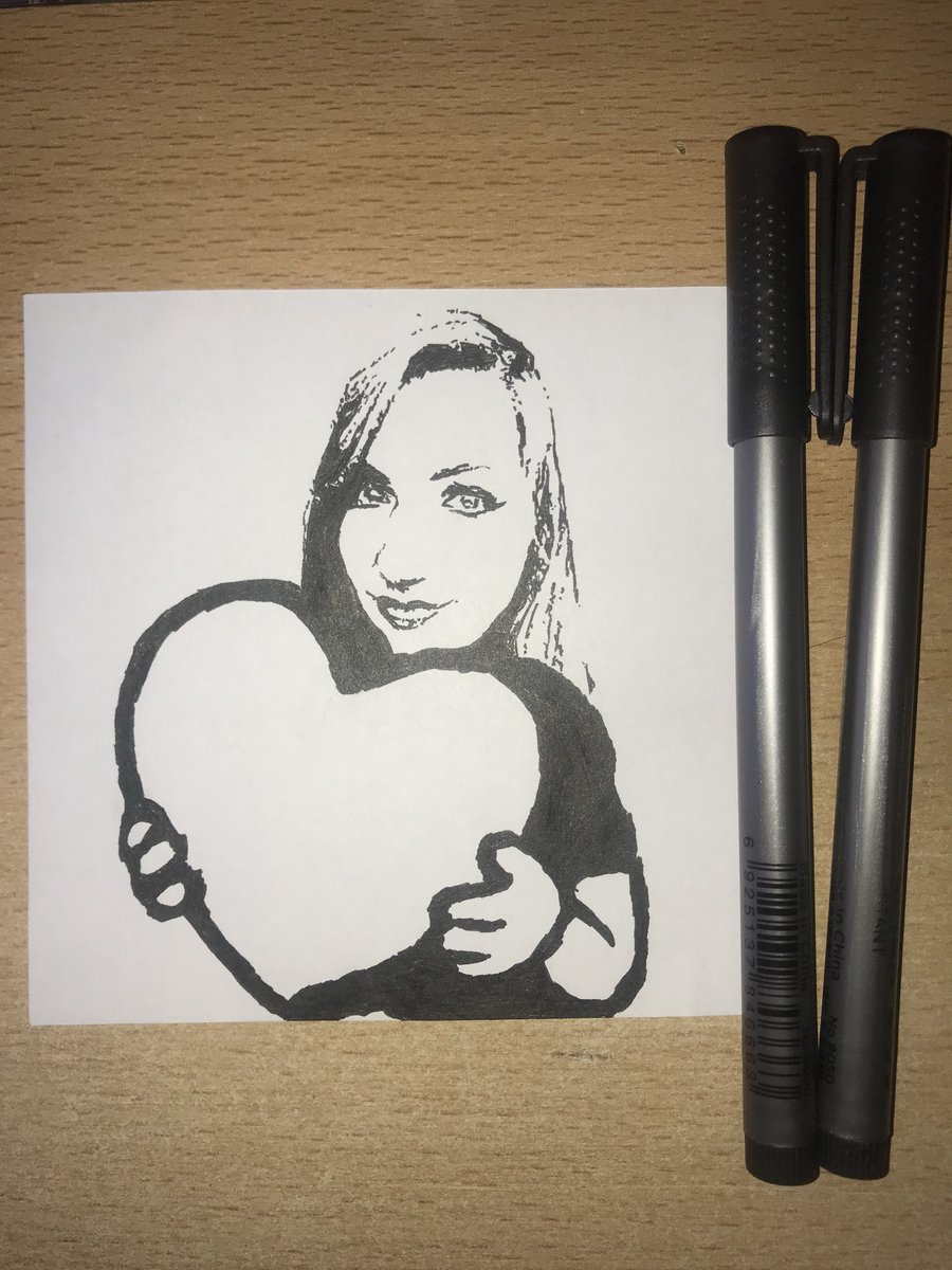 xecutive06's tweet image. @Lara_Loft Gute Besserung!

...leider nicht ganz so gelungen wie die letzen Bilder.
Jeder sollte ein RL Emote haben...

#LaraLoft #RLEmote