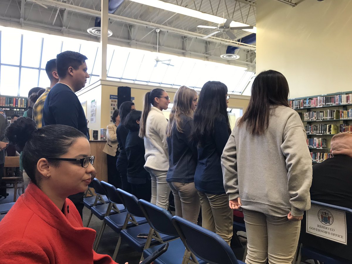 NJSTEMPathways's tweet photo. Senator @SenMTeresaRuiz recognizes @Belleville_High computer science students, applauding their interest and perseverance in such a critical field for NJ #TomorrowsLeaders #NJSTEM #CSforAll #CSforNJ https://t.co/6f2clZaiww