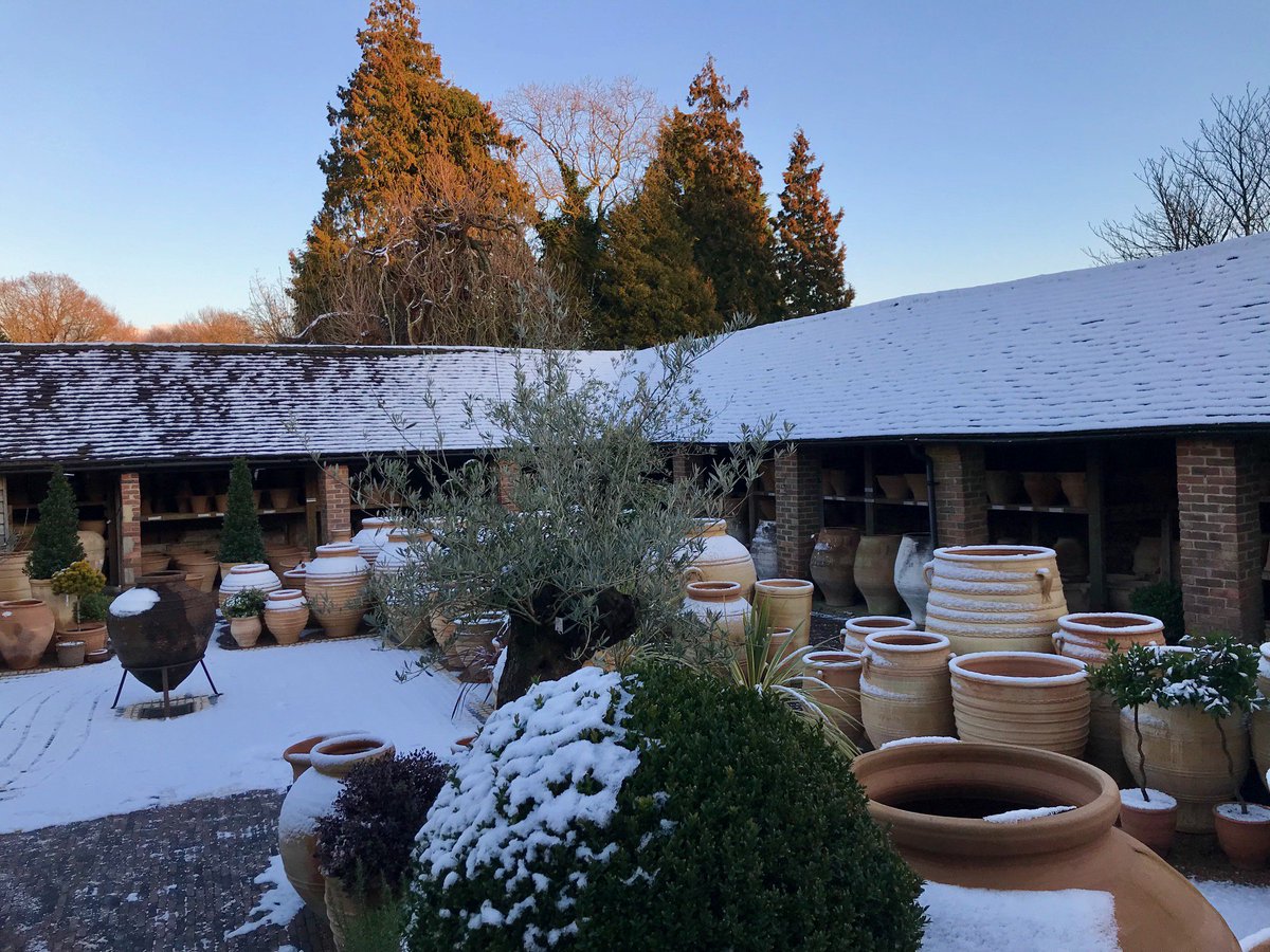 Pots and Pithoi sale ends tomorrow! Great discounts across all our pots and gifts.

mailchi.mp/potsandpithoi.…