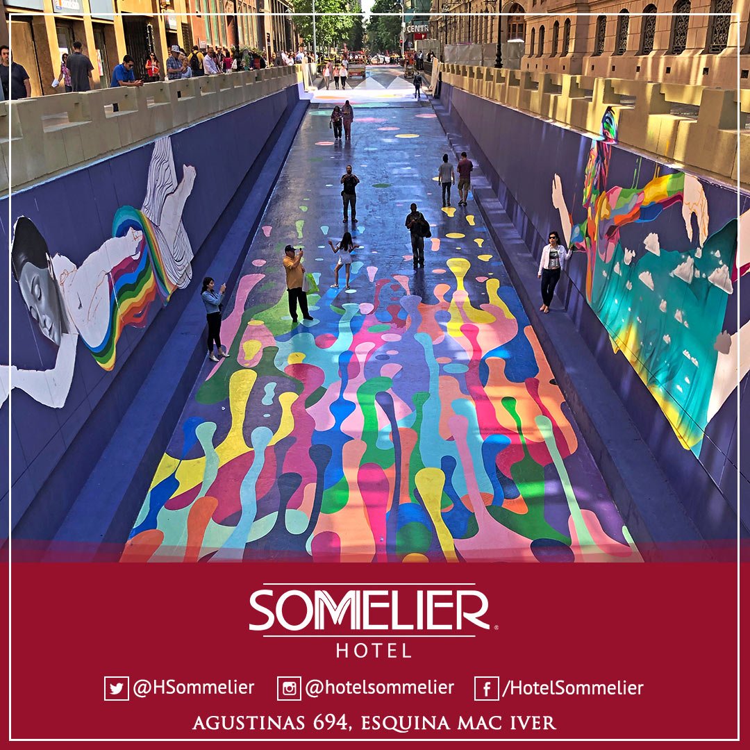 HSommelier's tweet photo. No dejes de disfrutar el renovado e hipercolorido Paseo Bandera. 🌈🚶🏻‍♂️
¡Un amigable camino para recorrer la ciudad, a pasos de #SommelierHotel!
.
.
#hotel #sommelier #chile #santiagodechile #vacaciones #vacation #summer #wine #booking #comfortable #instagood #guestlovesus https://t.co/Pxa4sGIUMc