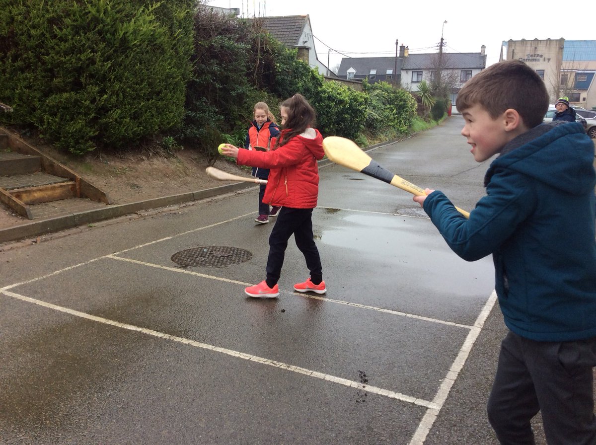 Scoil Naomh Maodhóg tweet media