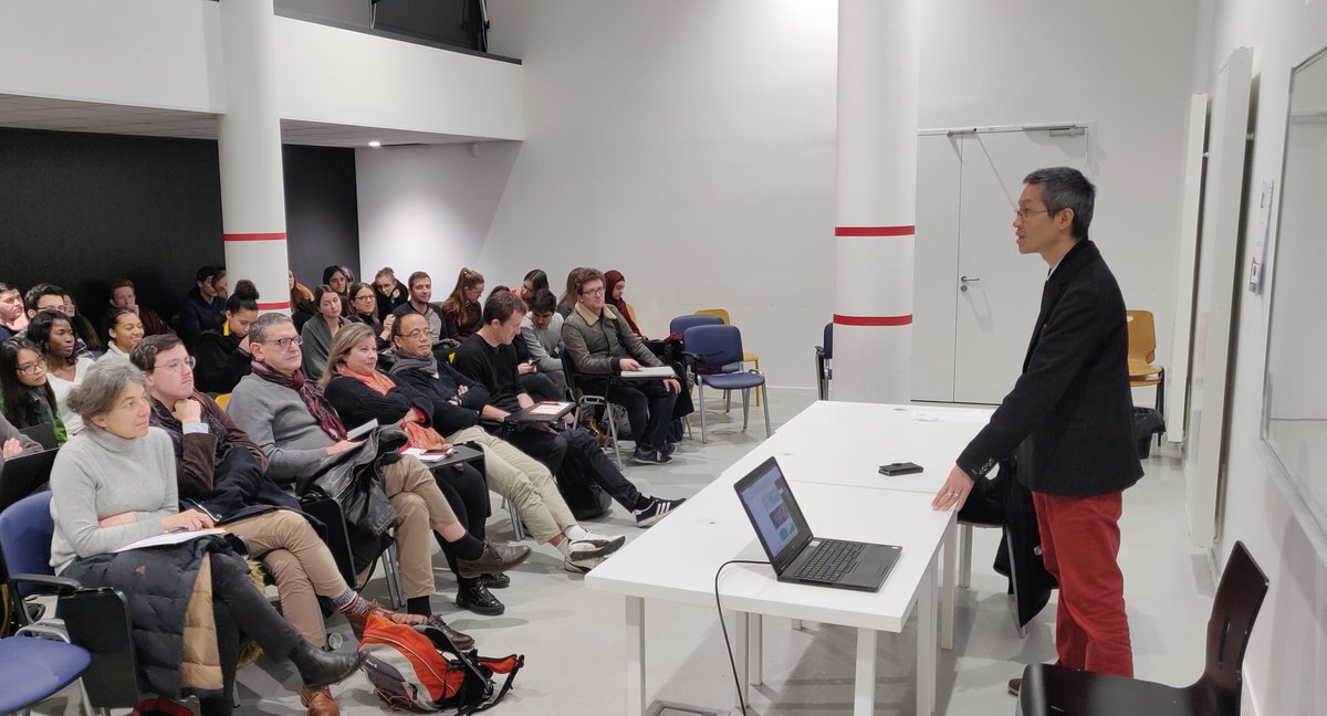 Presenting Big Data &amp; Advanced Analytics Platform with <a href="/vThavo/">Vincent THAVONEKHAM</a> in Lumière University Lyon 2.
#bigdata #BigDataAnalytics #MachineLearning #ai <a href="/Azure_France/">Microsoft Azure FR</a> @VISEOGroup <a href="/univ_lyon2/">Université Lumière Lyon 2</a>