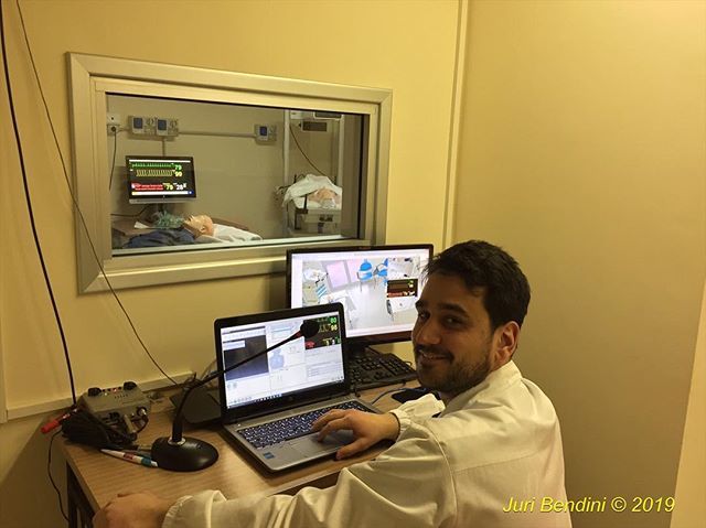 PecoraNera1's tweet image. The man in this picture is going to steal my job! 😉

#SimView Installation Service completed at University of Siena @unisi 🇮🇹 bit.ly/2UpVwmU