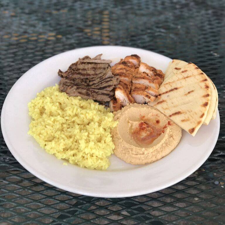 TikkaGrill's tweet photo. Fall in love with our irresistible chicken and steak plate today! 💛 Did we mention there's saffron rice, hummus, and pita included...? 🤤 https://t.co/QZnRuFGyqw
