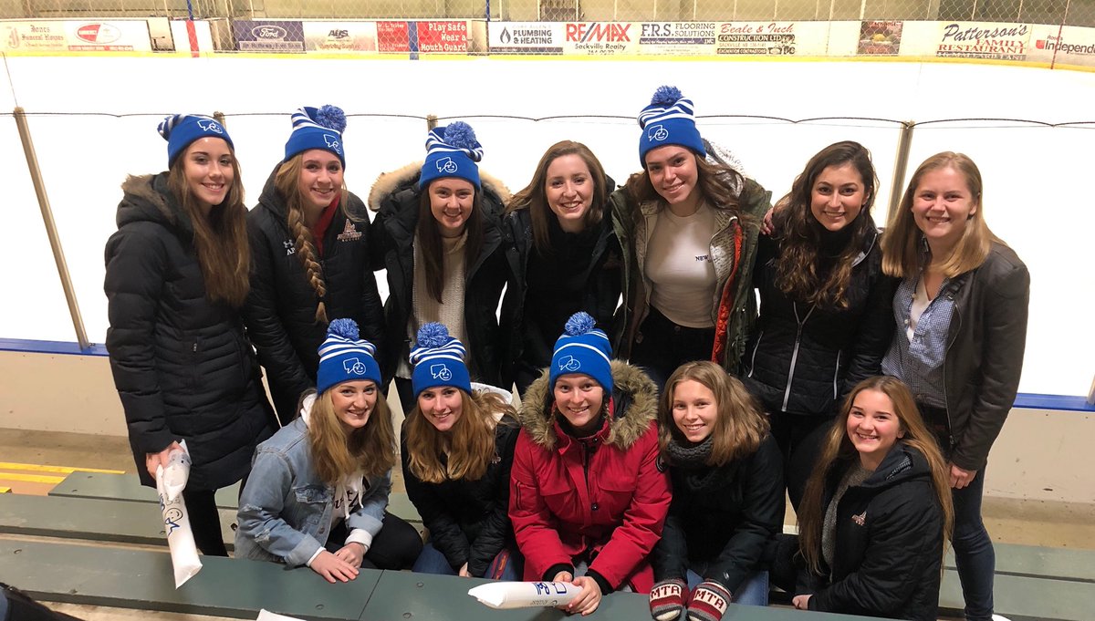 atsophiepearl's tweet image. Here at MTA with the Varsity Women’s Soccer team for the #BellLetsTalk hockey game against DAL. Like @shelkenn MTA athletics is always working towards more respect in sports and also in the classroom.