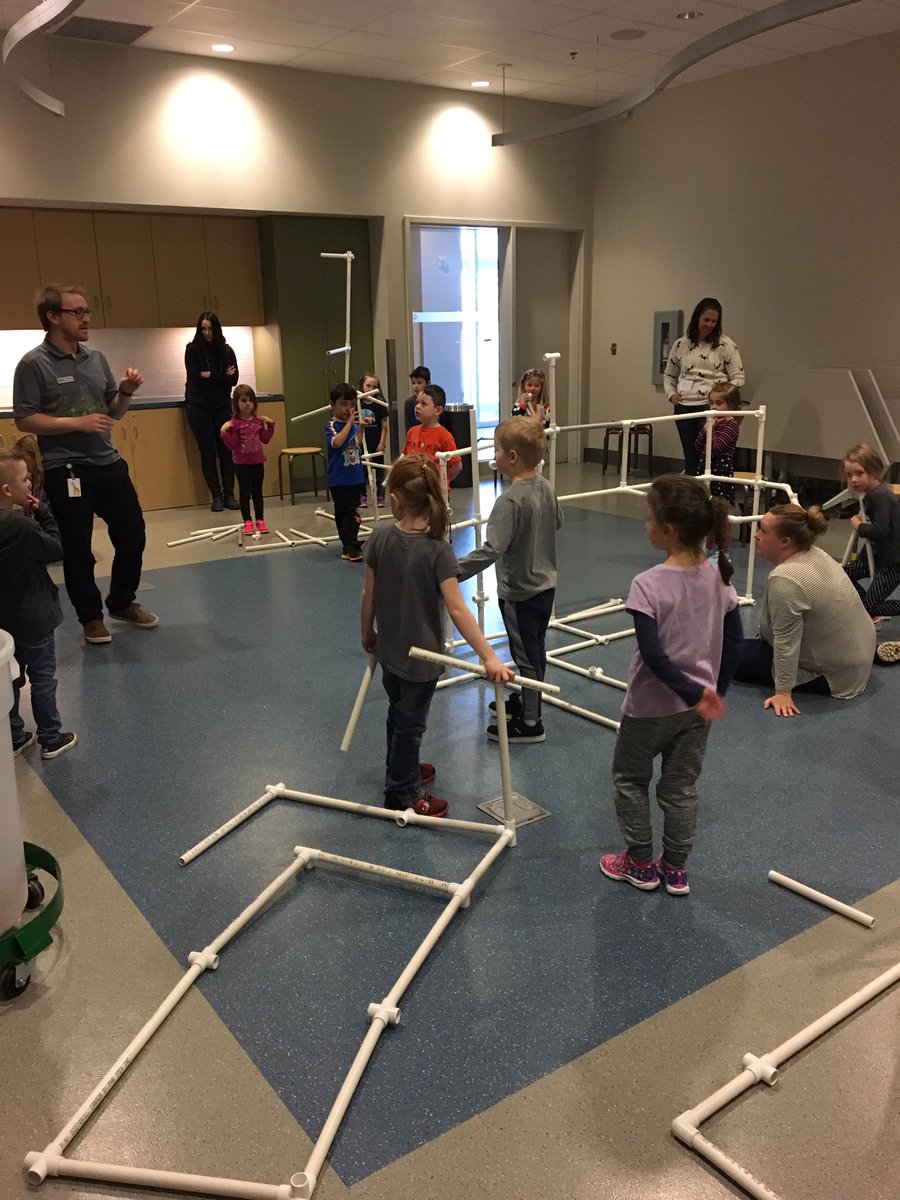 MckenzieKinder1's tweet image. Problem solving! We are out of supplies! How do we make our buildings connect! @RhoFri08 @mckenzie_lake #mathproblemsolving
