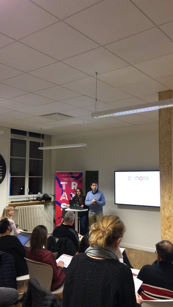 C’est parti ! 🤩
Notre conférence « Evaluez et améliorez votre image » commence de 18h à 20h.