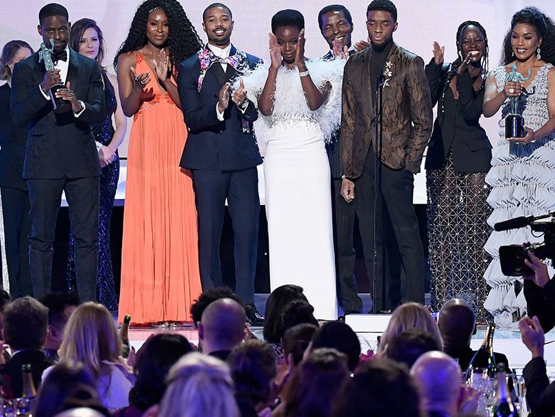 No último domingo, o #sagawards2019 premiou #PanteraNegra com os troféus de Melhor Elenco de Dublês de Filme e o principal, de Melhor Elenco de Filme.

Com 7 indicações ao #Oscars quantos 'Pantera Negra' levará para casa? #cinema #BlackPanther