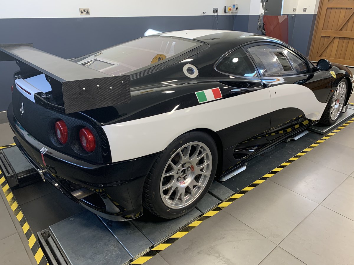 _creativeplace's tweet photo. Vehicle graphics applied to an Original U.K. Ferrari 360 Challenge Car for Bell Classics. If you’re looking for sleek and innovative graphics for your vehicle, contact us at info@creativeplace.co.uk #CreativeAtWork #TheCreativePlace #BellClassics https://t.co/xYMiZLg0wB