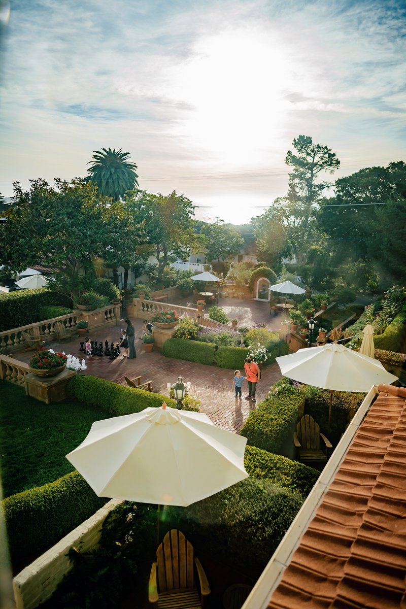 VisitCarmel's tweet photo. Big Sur…… We mean, Carmel-by-the-Sea 😘

Hi @khloekardashian, 
Here’s the real Carmel-by-the-Sea! 
Thanks for stopping by. 

#KeepingupwithKarmel 
@SeeMonterey @VisitCA https://t.co/3LndKl38eK