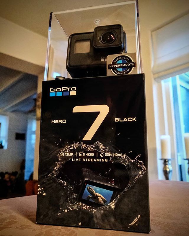 epic_visuals's tweet photo. New toys! #gopro #goprohero7 https://t.co/dWDuosB4c8 https://t.co/7yagdmnf5O