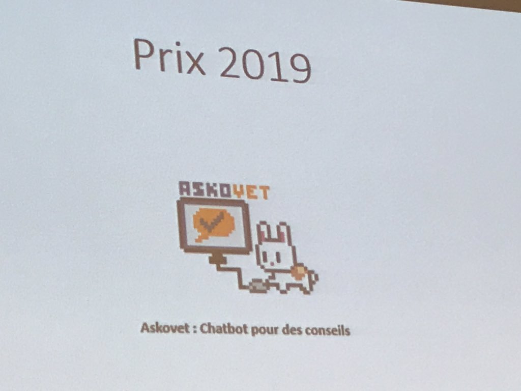 alex6cb's tweet photo. Cet après midi à l’@ENSEIRBMATMECA, tuteur heureux avec les élèves ingénieurs vainqueurs du prix annuel du meilleur projet Telecom parrainé par @Orange_France  @AtosFR @thalesgroup pour les innovations apportées au bot @Askovet_FR @OrangeNvAquit @UNITEC_Bdx https://t.co/yKjuyWIwc2