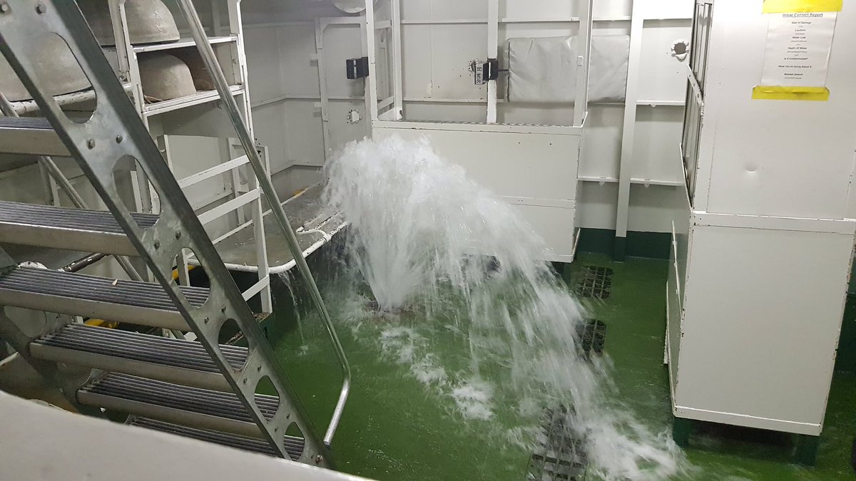 Today HMS Havoc sprung a leak and it was up to the #Hanson26s Starboard ...