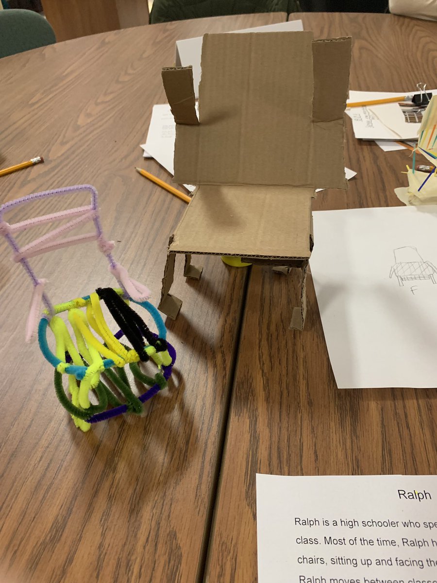 RoselynnRosy's tweet photo. Making chair prototypes #WELeadCSD #KidsLeadCSD https://t.co/QXOmxG2gsg