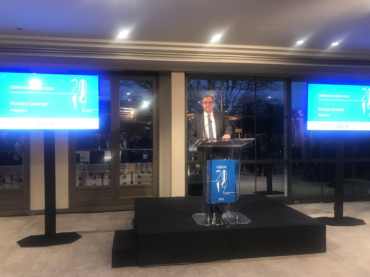 FNIL75's tweet photo. Ce soir, @R_Girardot présentait ses vœux au nom de l’@ANIA_FRANCE avec un discours offensif et l’annonce de la création de #AlimInfoIntox https://t.co/qggBuOiVKV