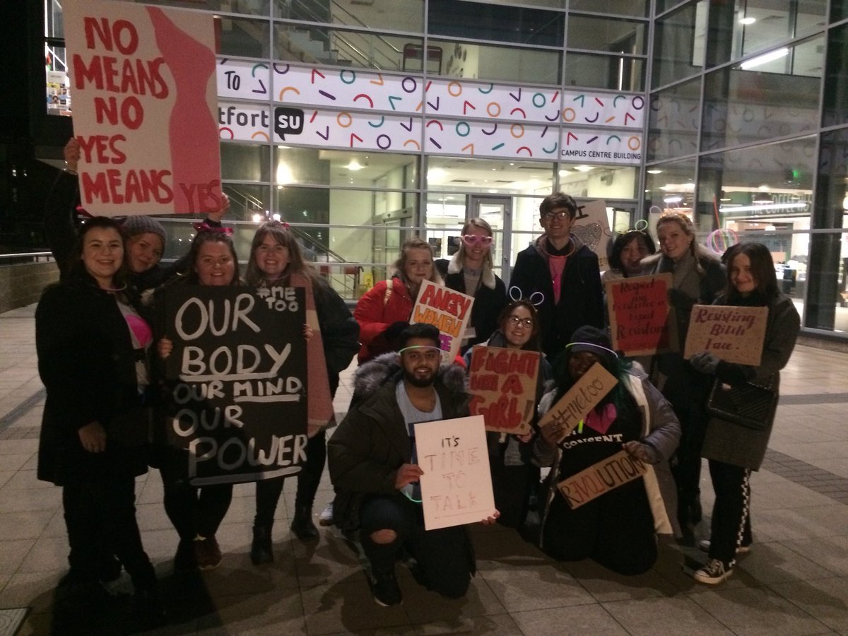 dmucocktailsoc's tweet photo. Light the Night March 2019🌟🌙

📆Wednesday 6th February 
⏰6-7.30pm
📍Bridge across canal (near One Stop/Riverside Cafe)
❓walk through campus for sexual abuse and awareness week 2019

This really means a lot to us have a look at our pics from last year⬇️ https://t.co/usEBHRCLay
