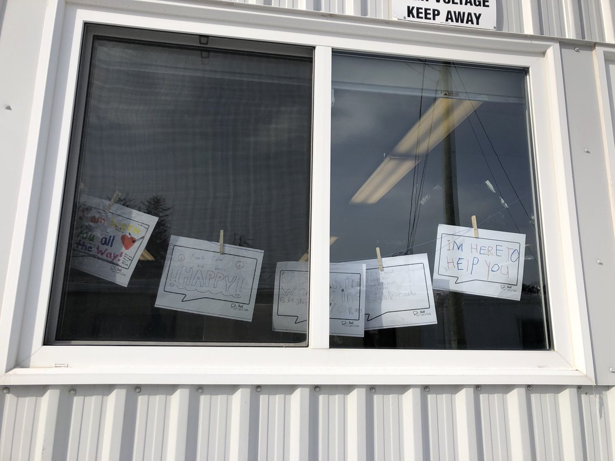 Ms__LAnderson's tweet image. Portable bulletin boards are few and far between, so we make do with window bulletins! #class53 had some great discussion and messages to share about mental health. Make sure you checkout some of our thought bubbles! #BellLetsTaIk @Bell_LetsTalk @JTTschool