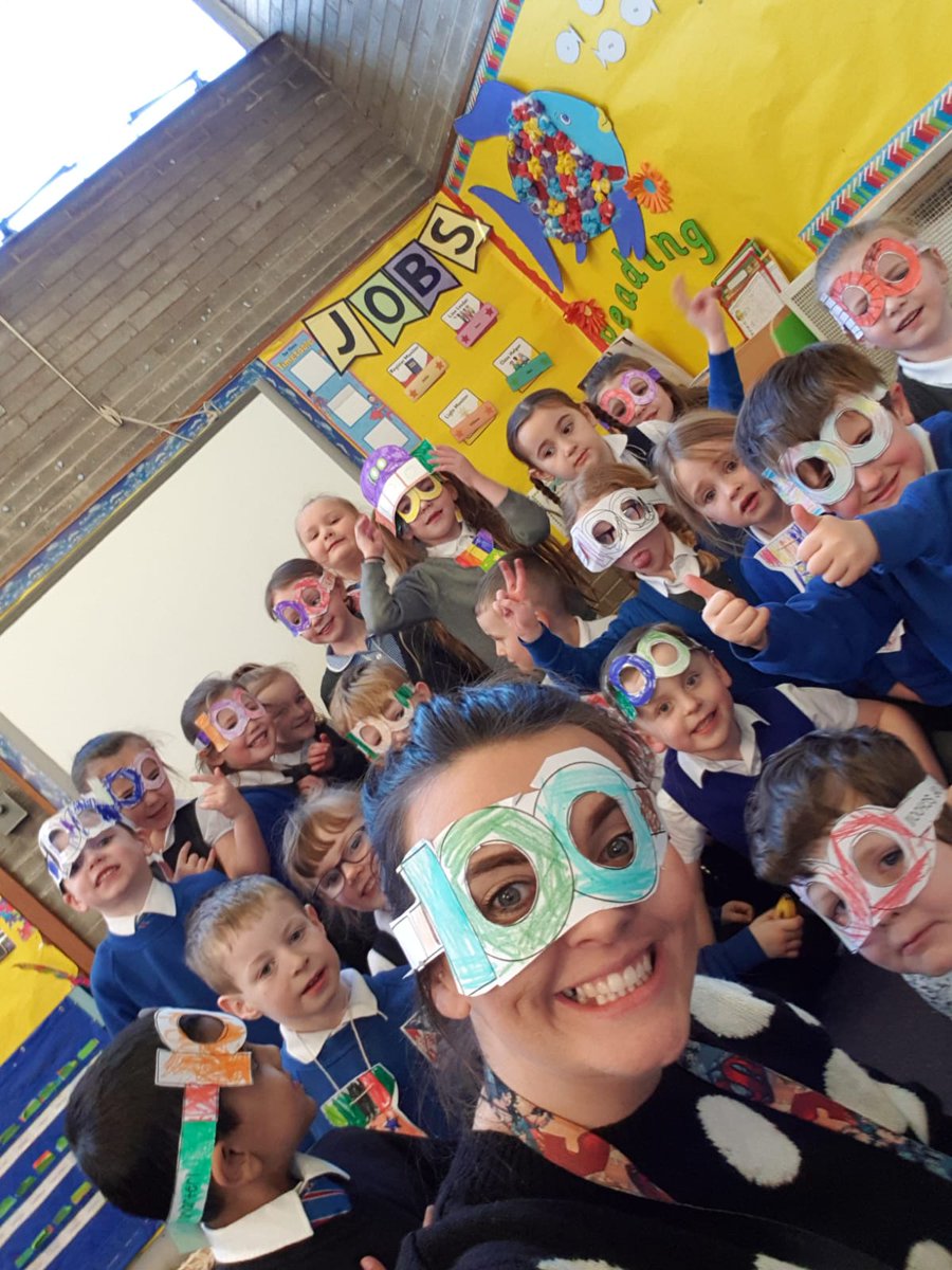 Blairdardiepri's tweet image. P1c- &quot;We&apos;re celebrating our 100th day at school.  We are 100 days smarter!&quot; #celebratinglearning