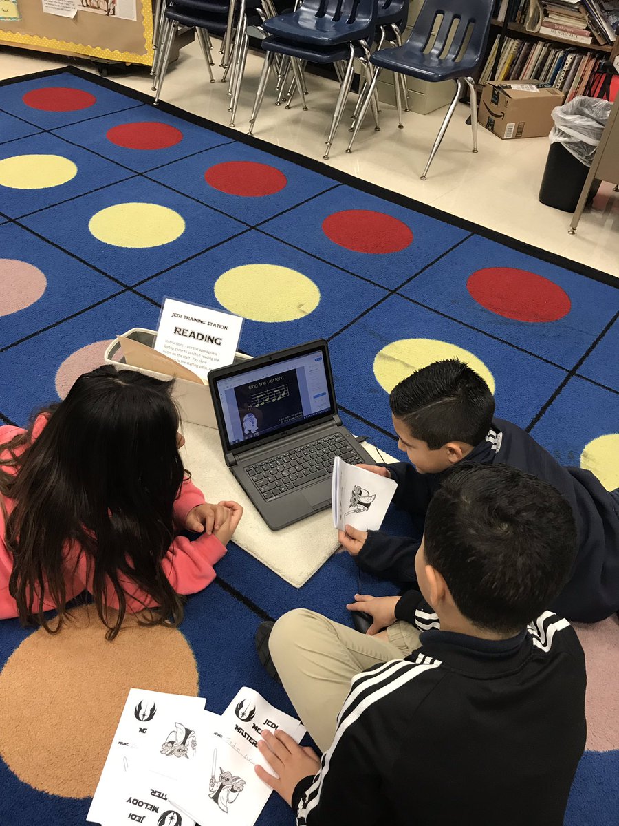 mrsshier_sstars's tweet image. More #MusicJedi training! #ACFTmusic #MelodyMasters #vocabulary #musicreading #BirdvilleLearns